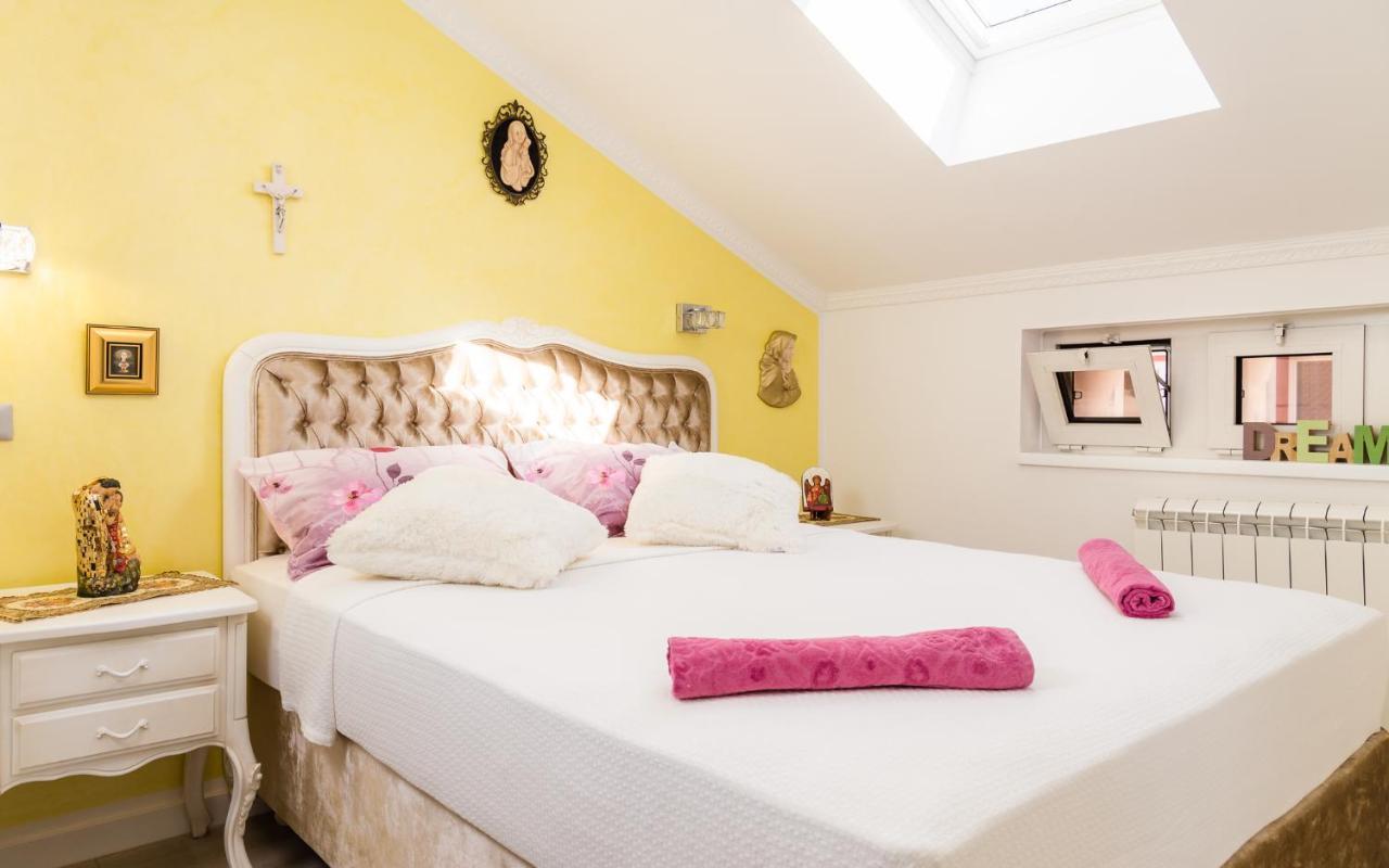 Luxury Apartment Sara Umag Exterior foto